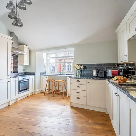 Clifford St - 8 아파트 *